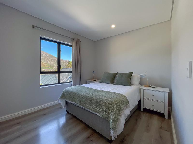 To Let 3 Bedroom Property for Rent in Hout Bay Western Cape
